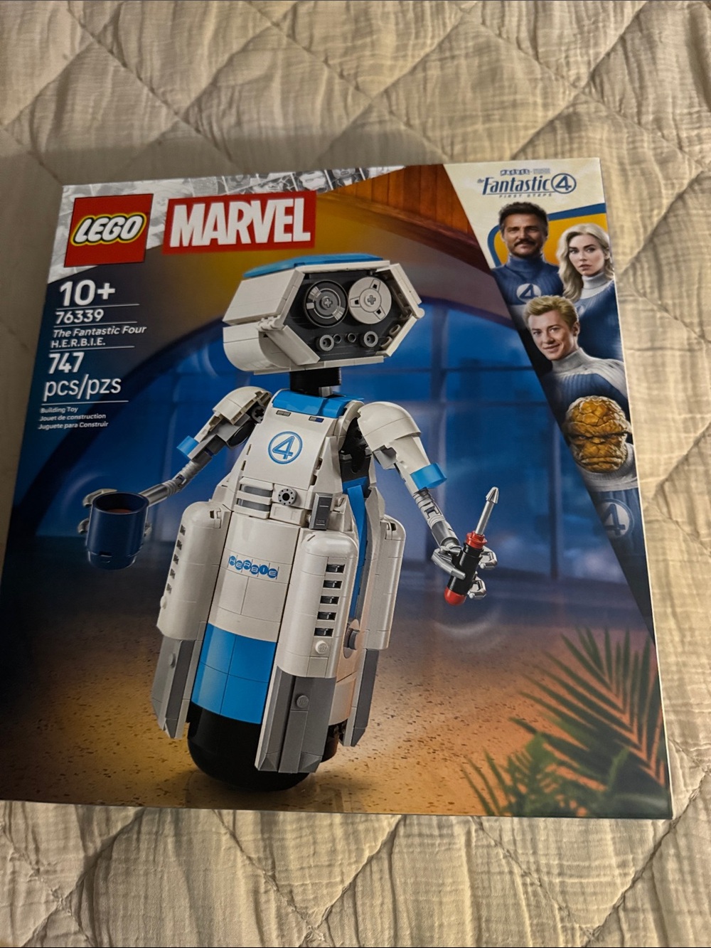 Marvel H.E.R.B.I.E. Robot Building Set - White, Blue & Black